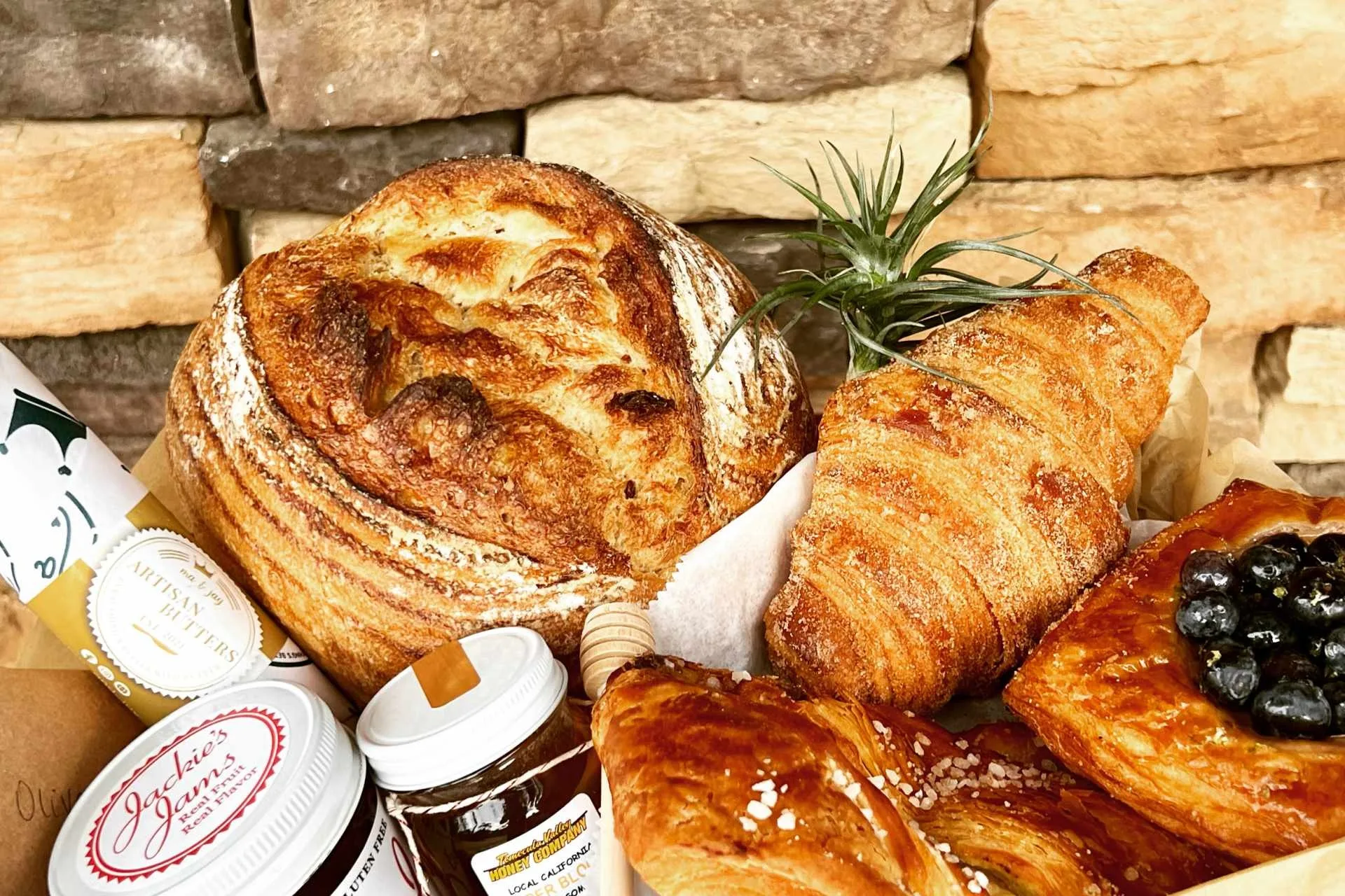 Petit déjeuner livré à Amboise pour un séjour touristique