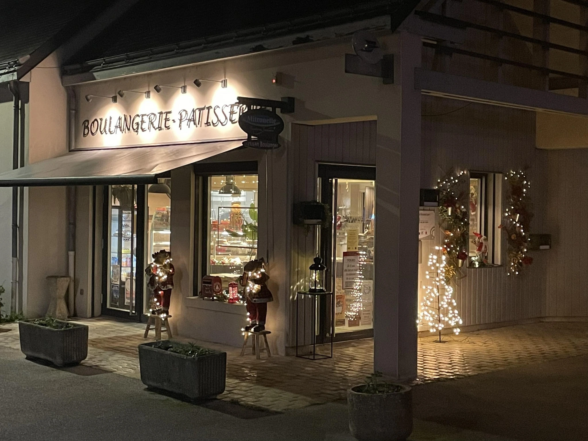 Devanture de la Boulangerie Miniot